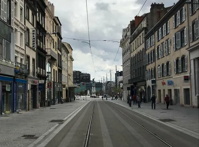 Chill & Work קלרמונט-פרנד